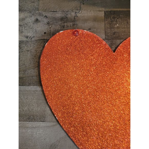 Red wooden glitter heart Valentine's sign decor - Picture 2 of 6